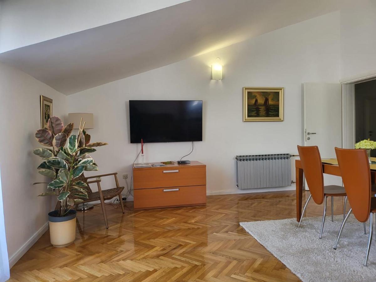 Appartement Luka à Šibenik Extérieur photo